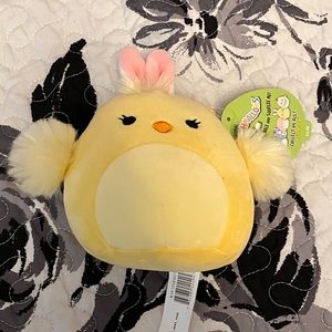 Aimee squishmallow yellow bird Easter with bunny ears 5” new nwt